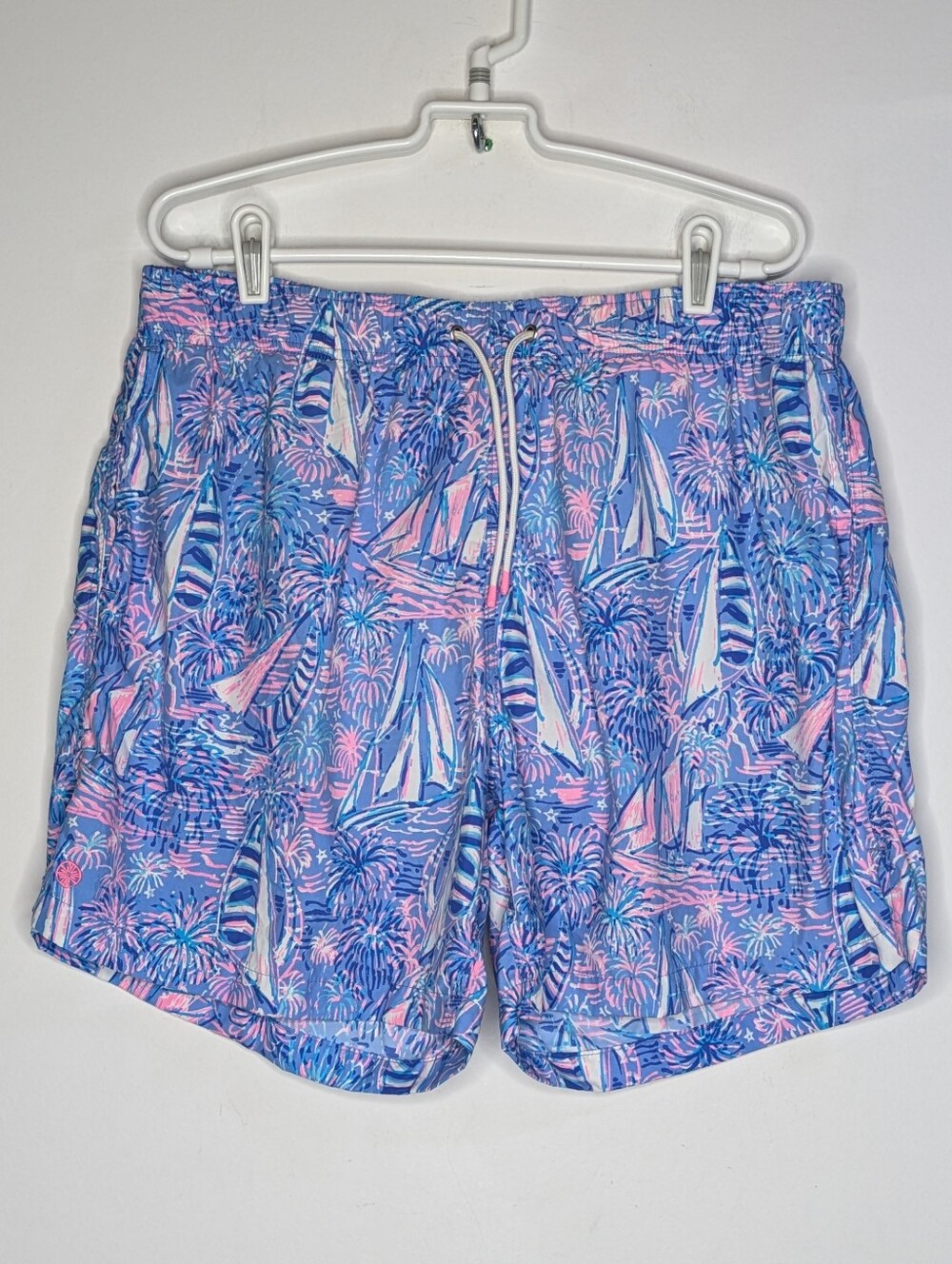 Lilly Pulitzer Capri Boca Blue It's a Sailabration Mens Swim Trunk L